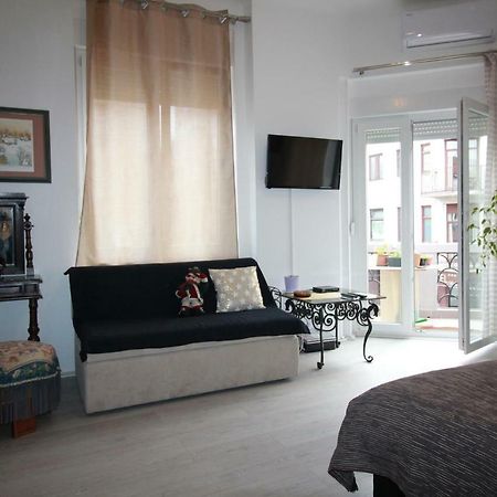 Rooms & Apartment Tea Zagreb Luaran gambar