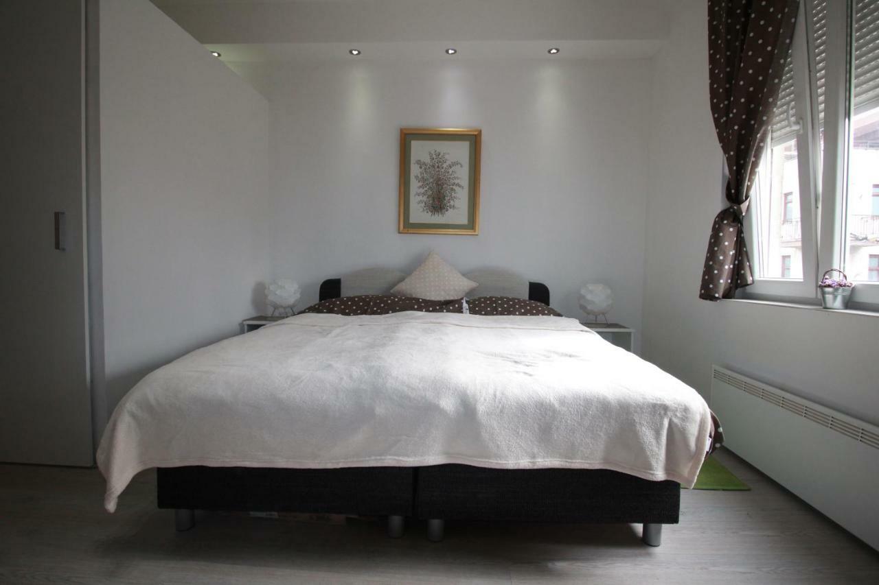 Rooms & Apartment Tea Zagreb Luaran gambar